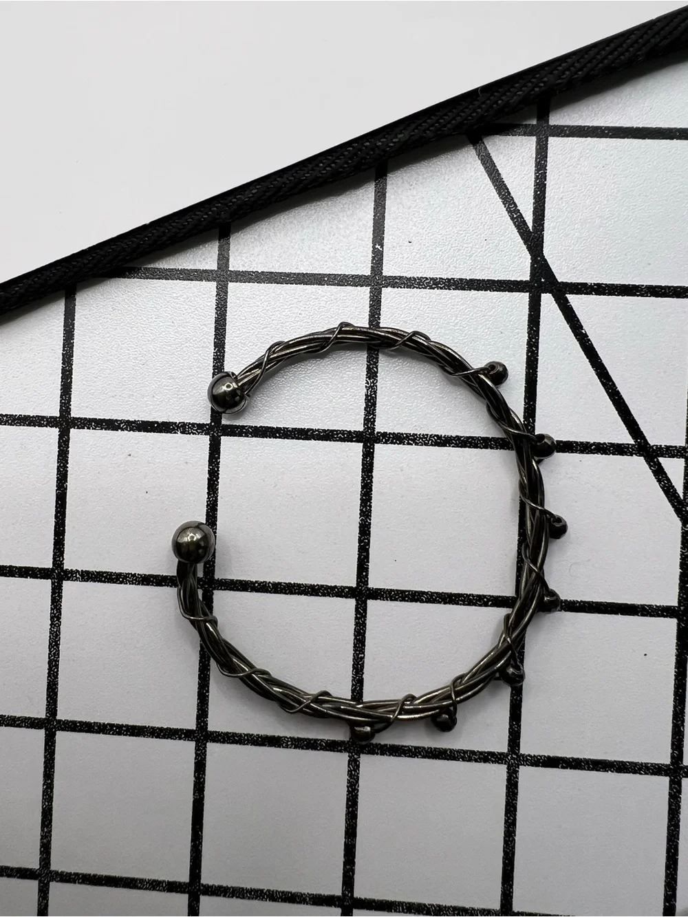 Vintage Gunmetal Twisted Wire Vine Cuff Bracelet Beaded Statement